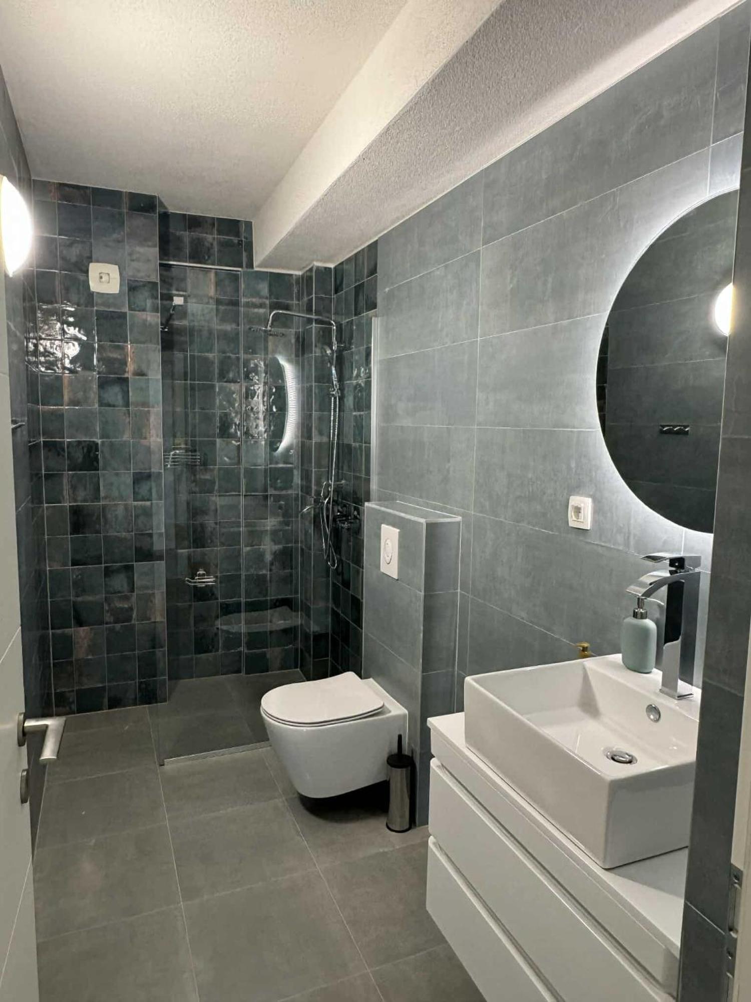 President Premium Lakeview *