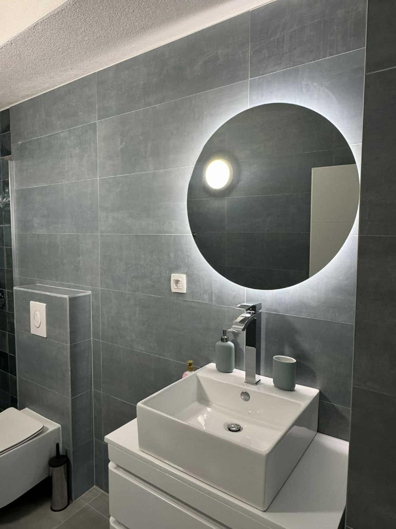 President Premium Lakeview Appartamento *